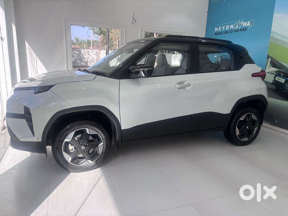 Tata Punch Ev Empowered Plus S, 2024, Electric