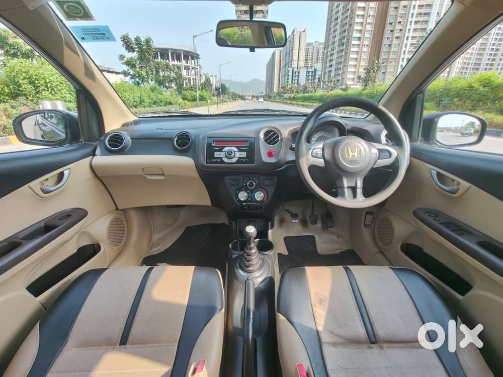 Honda Brio 2011-2013 V Mt, 2012, Petrol