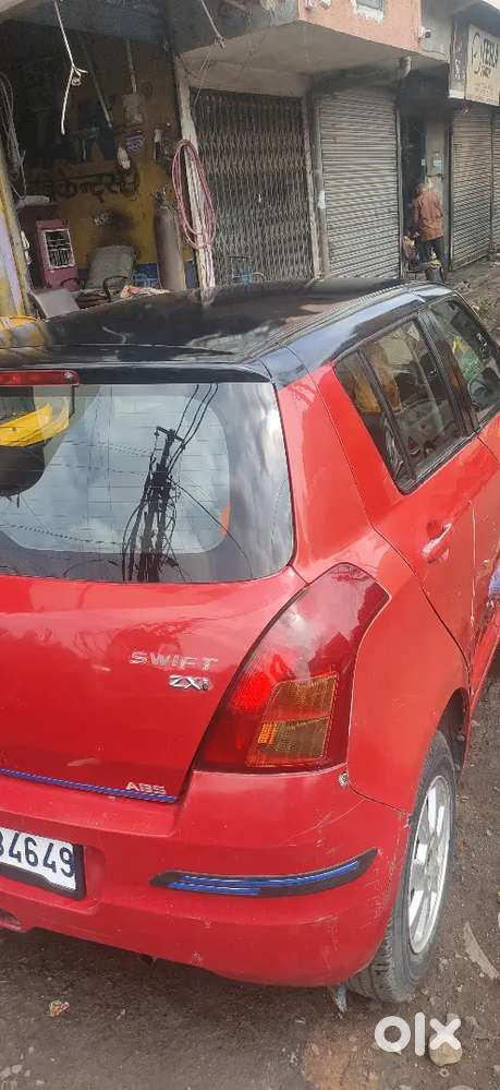 Maruti Suzuki Swift 2007 Cng & Hybrids 90000 Km Driven
