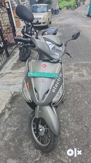 Hero EV Optima Plus Double Battery Mileage 120kms in single charge Scooters 1791439397