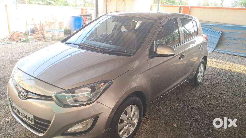 Hyundai I20 Sportz 1.2 Bs-iv, 2012, Diesel