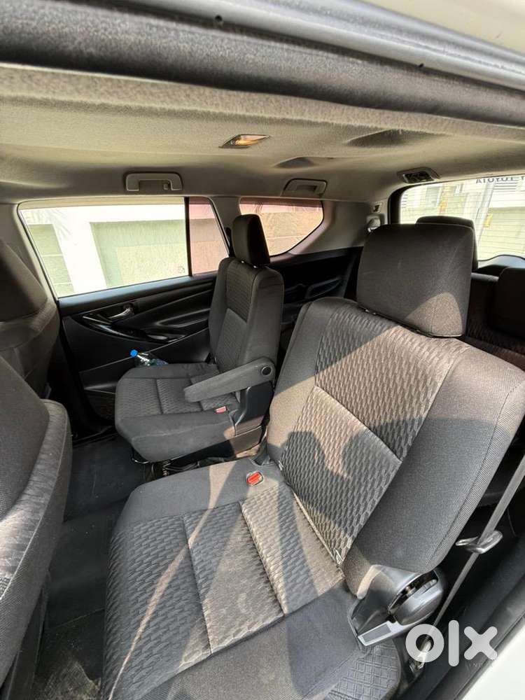 Toyota Innova Crysta 2017 Diesel 208000 Km Driven