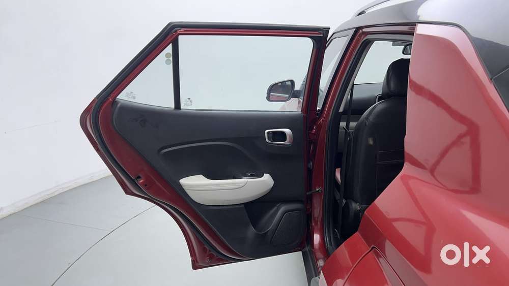 Hyundai Venue 1.5 Crdi Sx (o), 2023, Diesel