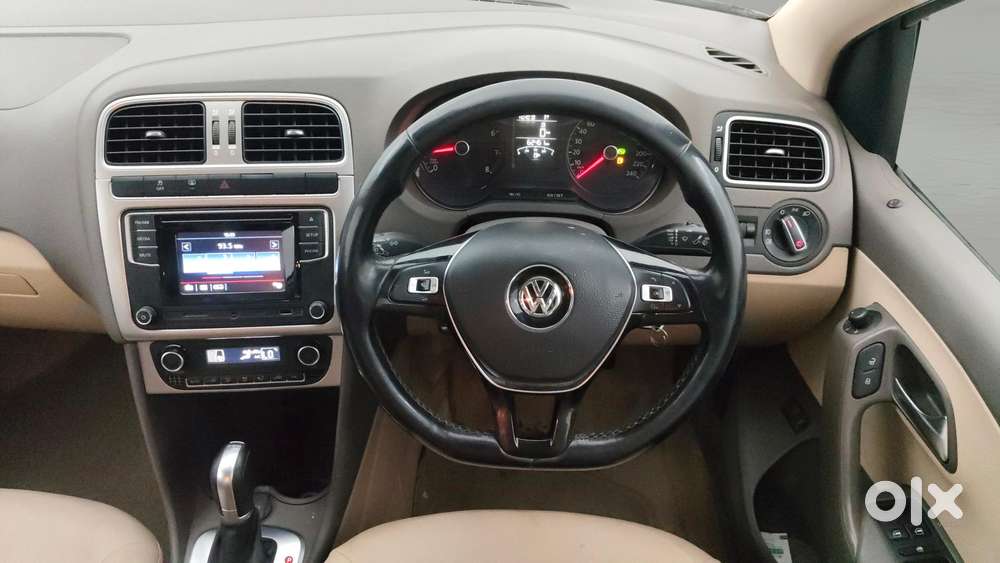 Volkswagen Vento Petrol Highline At, 2017, Petrol