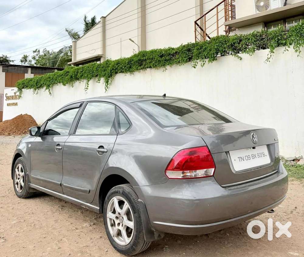 Volkswagen Vento Petrol Highline, 2014, Petrol