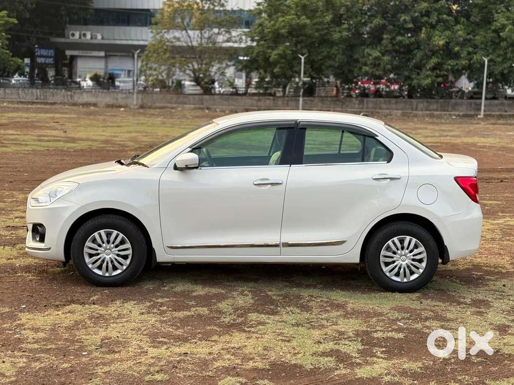 Maruti Suzuki Swift Dzire Vxi Optional, 2018, Petrol