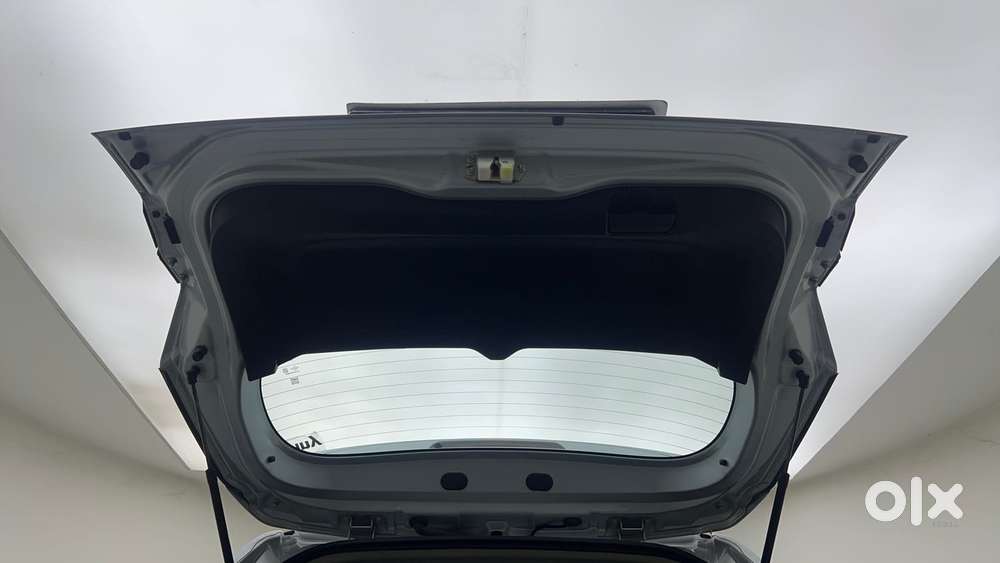 Maruti Suzuki Vitara Brezza 1.5 Zxi, 2022, Petrol