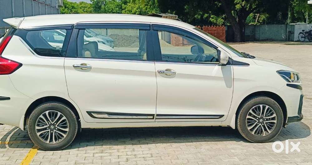 Maruti Suzuki Ertiga Zxi At Shvs, 2023, Petrol