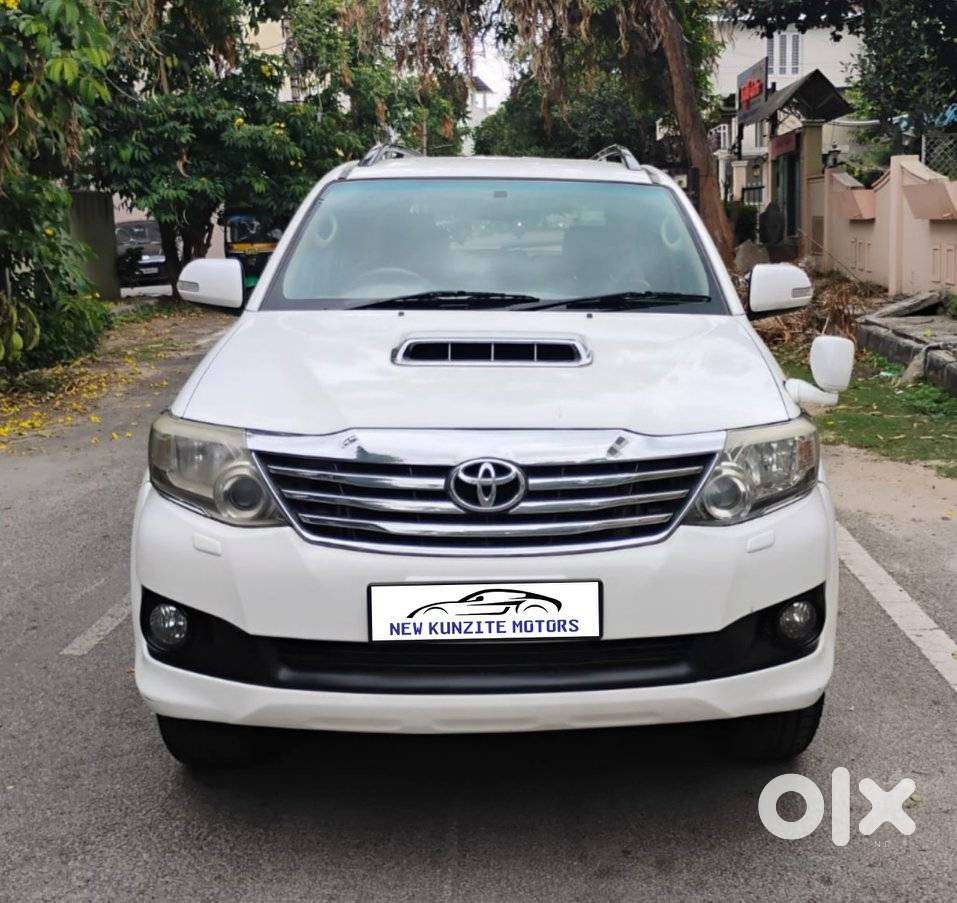 Toyota Fortuner 3.0 4x4 Manual, 2013, Diesel