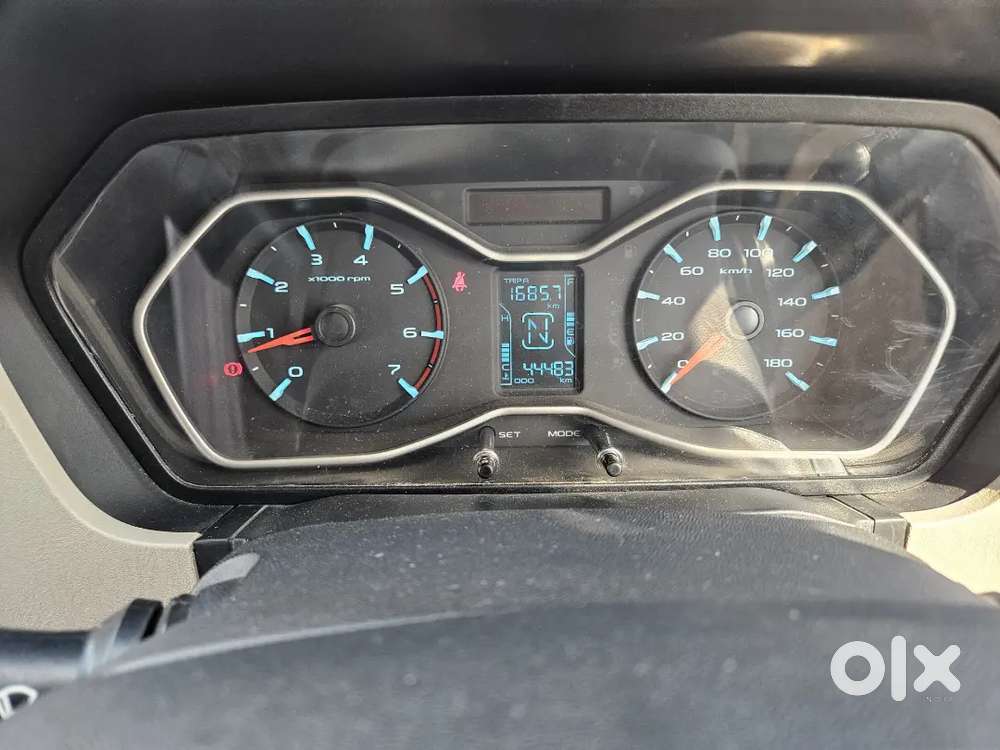 Mahindra Scorpio Classic S11 2024