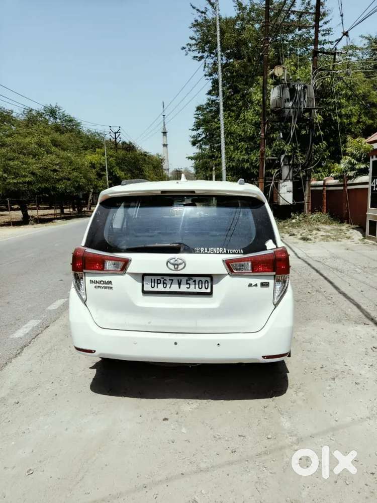 Toyota Innova Crysta 2.4 G (2018) • Special Number Plate • Diesel