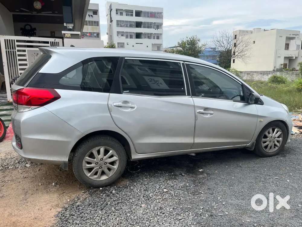 Honda Mobilio 1.5 V 2014