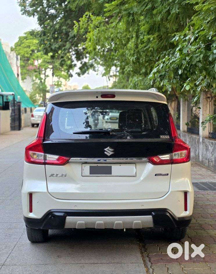 Maruti Suzuki Xl6 1.5 Zeta Mt, 2022, Petrol