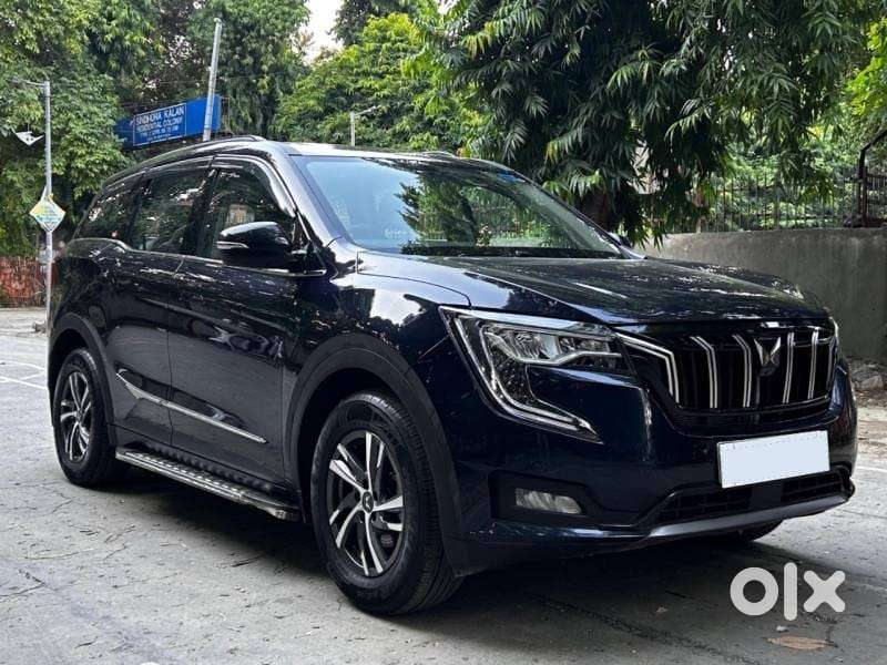 Mahindra Xuv700 2.0 Ax 5 Petrol At Str, 2023, Petrol