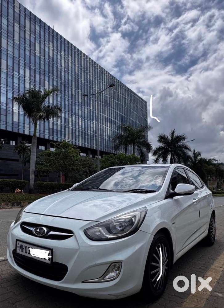 Hyundai Fluidic Verna 2011