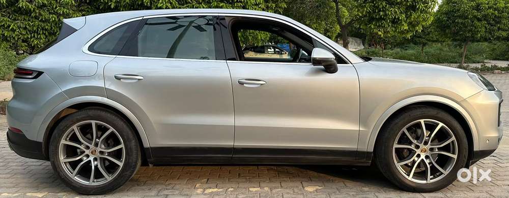 Porsche Cayenne Base, 2025, Petrol