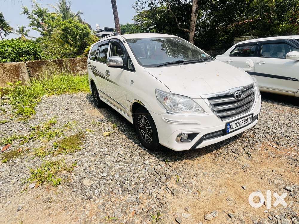 Toyota Innova 2.5 G (diesel) 7 Seater, 2015, Diesel