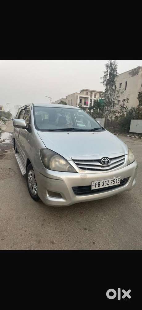 Toyota Innova 2006