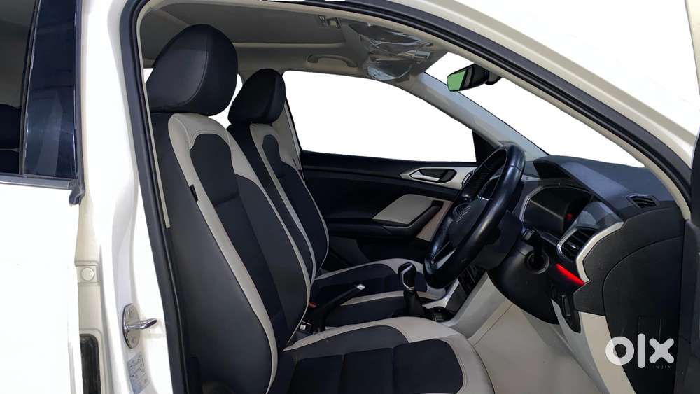 Volkswagen Virtus Gt 1.5 Tsi Dsg, 2023, Petrol