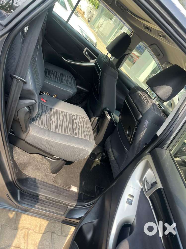 Toyota Innova Crysta 2.4 V 7 Str, 2019, Diesel
