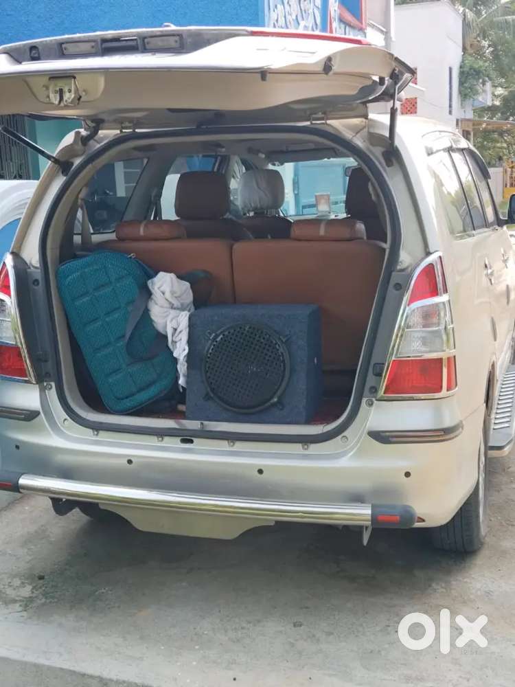 Toyota Innova 2014