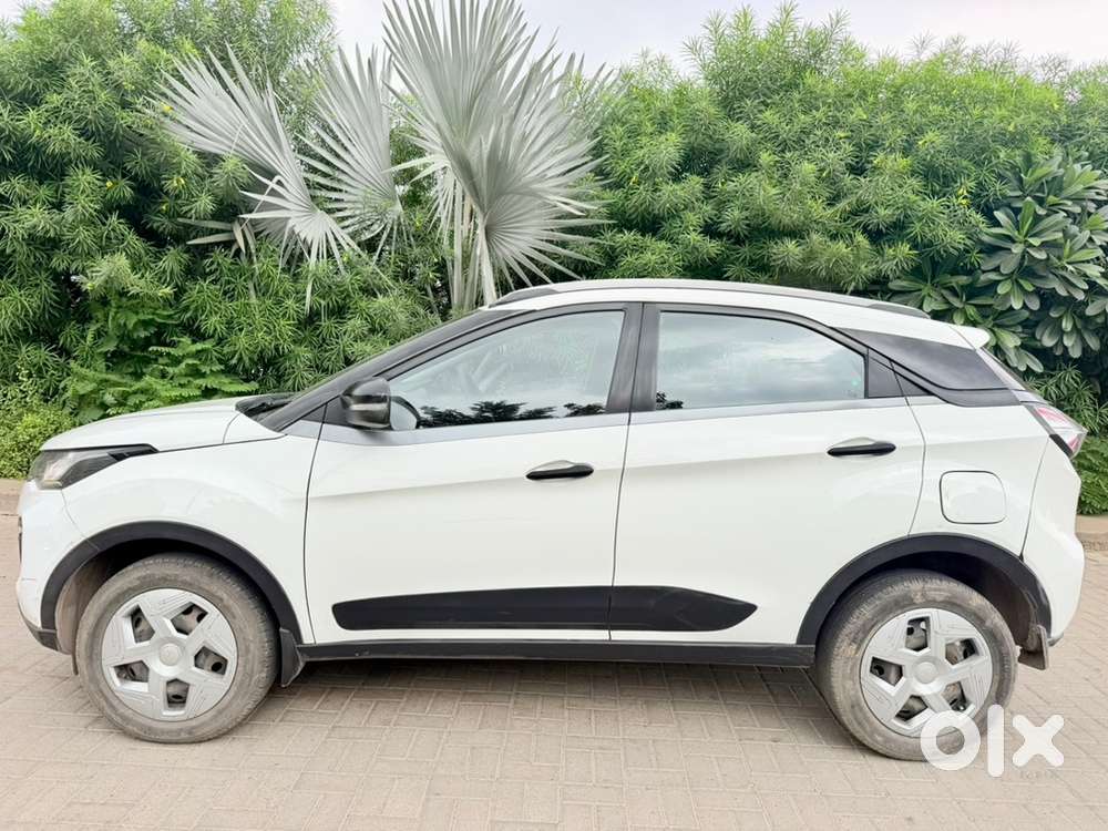 Tata Nexon Petrol Manual 2021 Year
