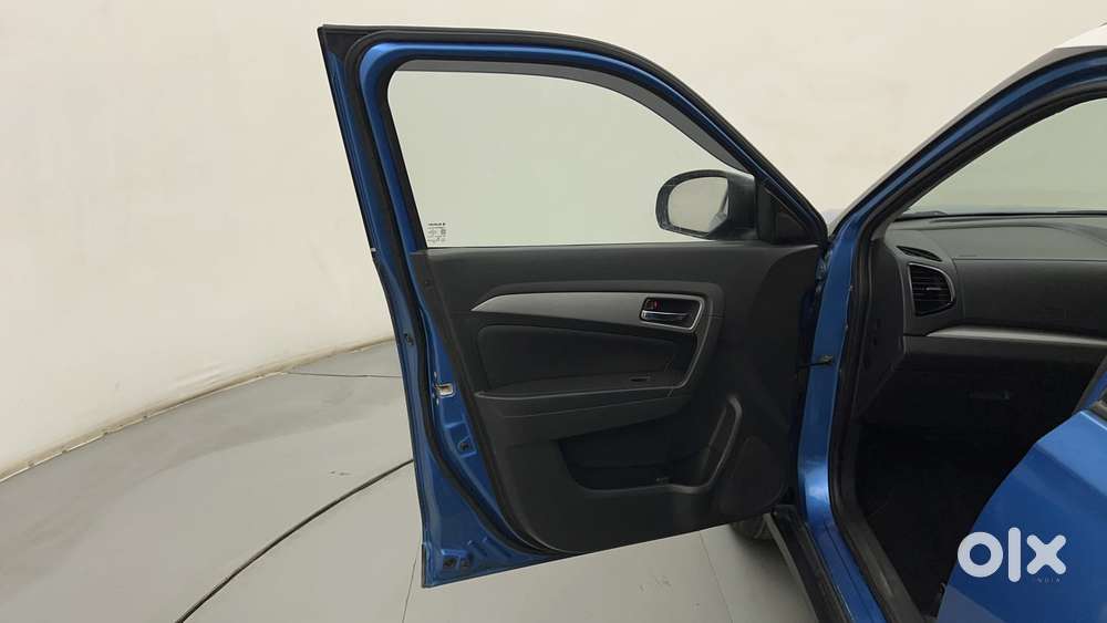 Maruti Suzuki Vitara Brezza Zdi+ Dual Tone Mt, 2016, Diesel