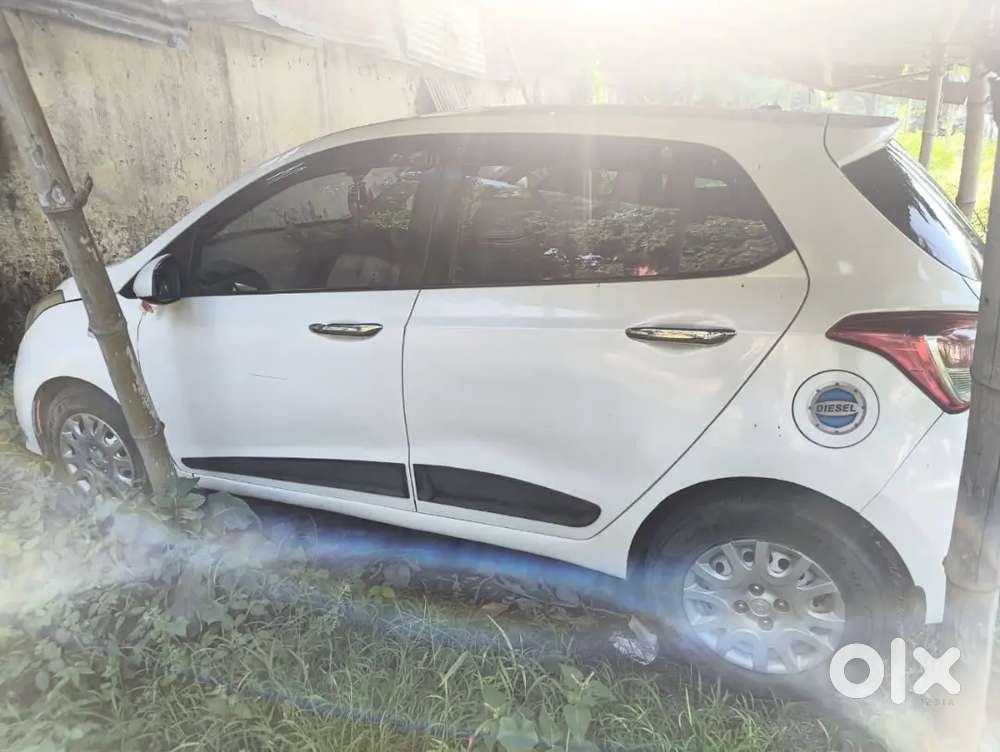 Hyundai Grand I10 2018 Diesel Manual Bahut Bahut Mast Hai