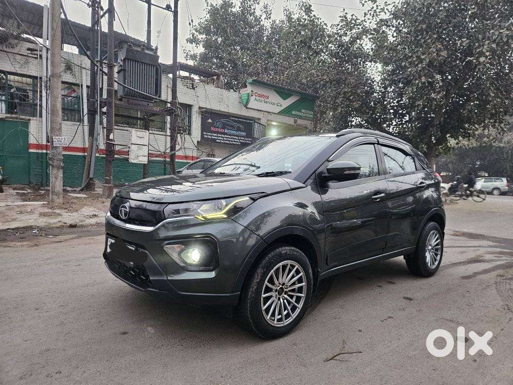 Tata Nexon 1.5 Revotorq Xm (s), 2020, Diesel