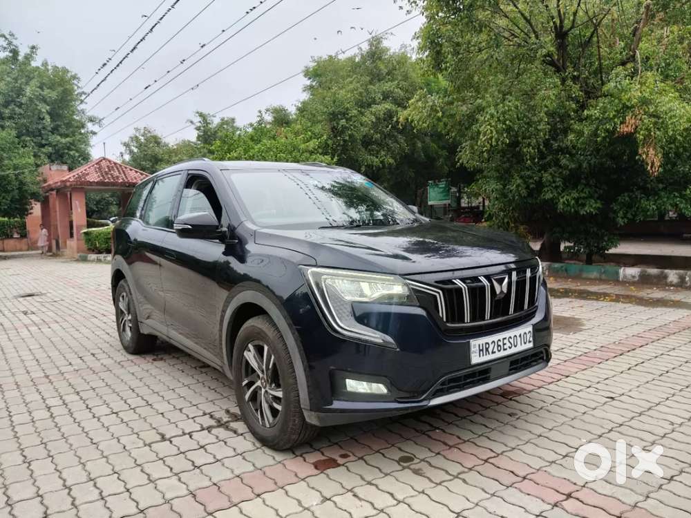 Mahindra Xuv700 2.0 Ax 5 Petrol Mt 7 Str, 2021, Petrol