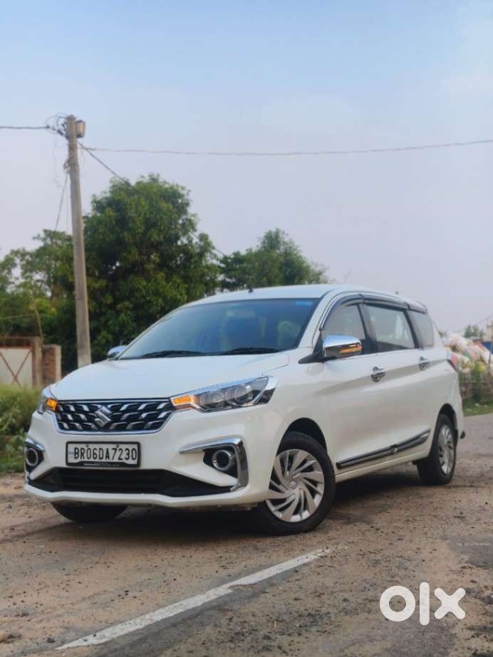 Maruti Suzuki Ertiga Vxi At Petrol, 2022, Petrol