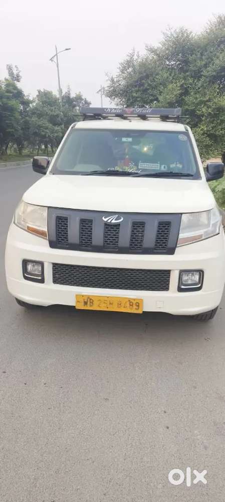 Mahindra Tuv 300 2018