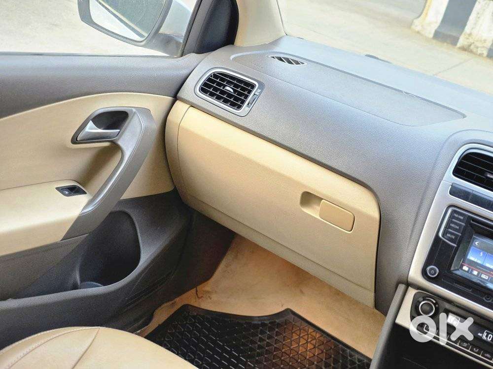 Volkswagen Vento 1.6 Highline, 2018, Petrol
