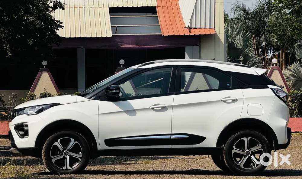 Tata Nexon 1.2 Revotron Xz Plus Dual Tone, 2022, Petrol