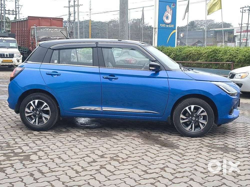 Maruti Suzuki Swift Zxi Plus Dual Tone, 2025, Petrol