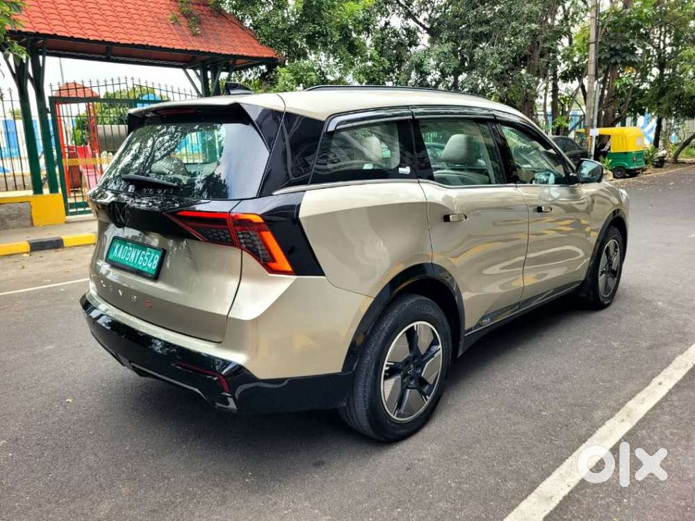 Mahindra Xev 9s Pack One Above, 2026, Electric