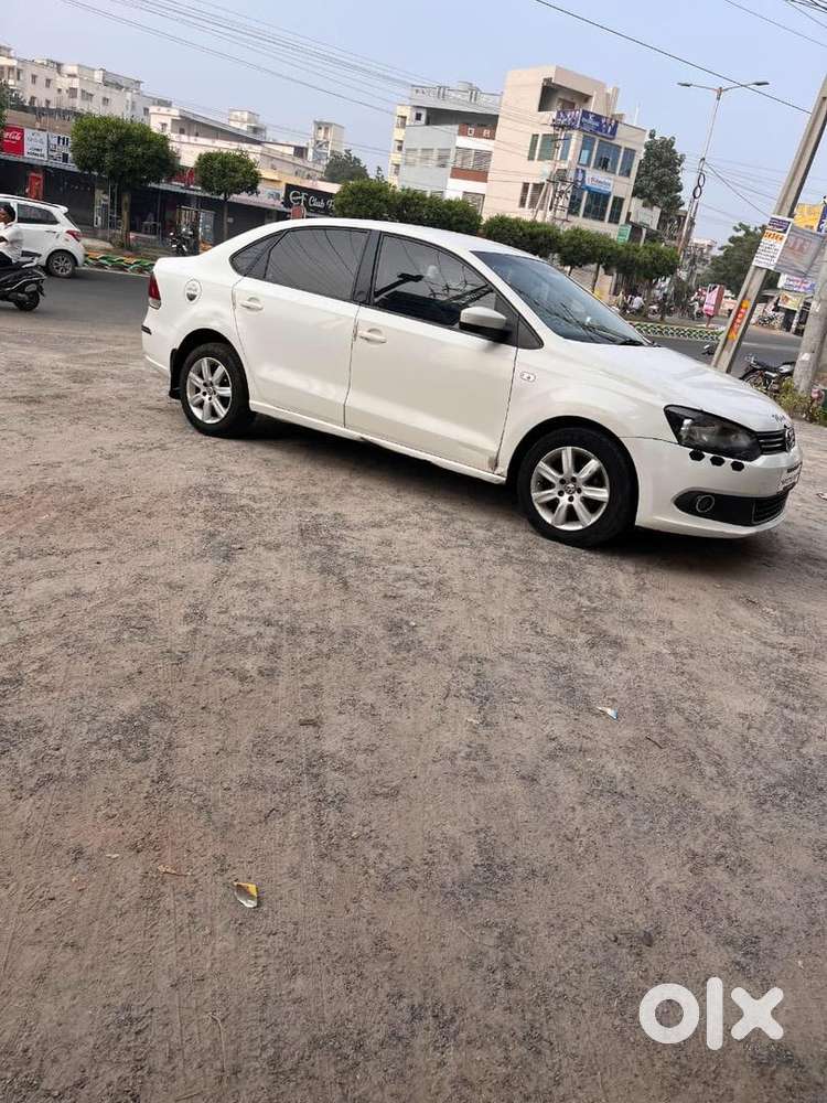 Volkswagen Petrol Manual 2011 Car