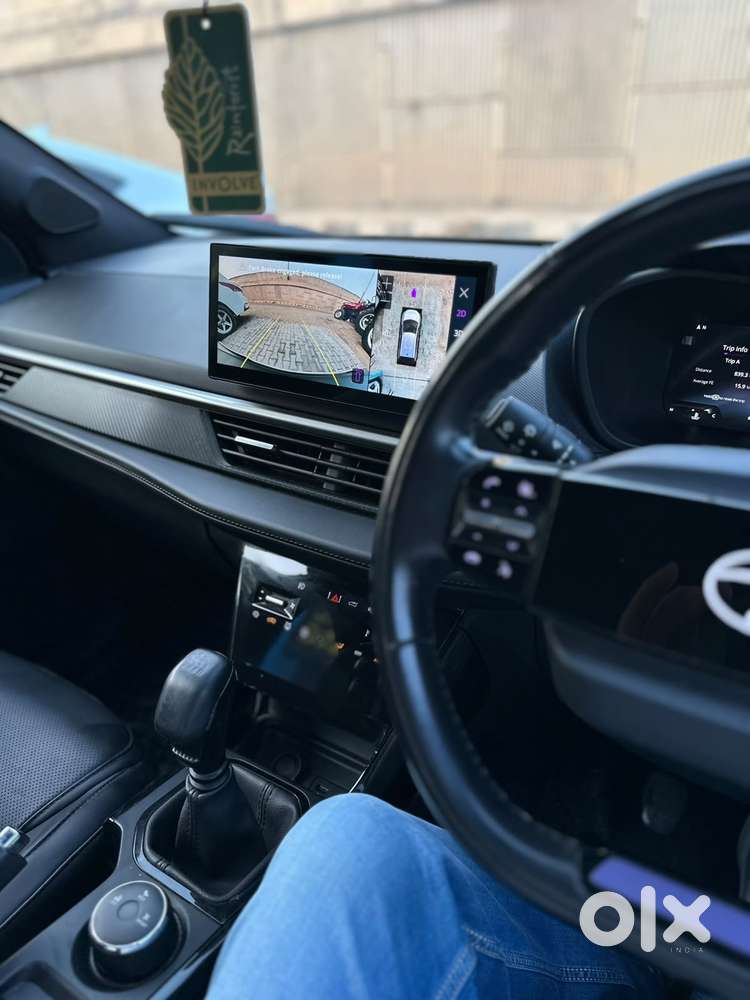 Tata Nexon, 2023, Petrol