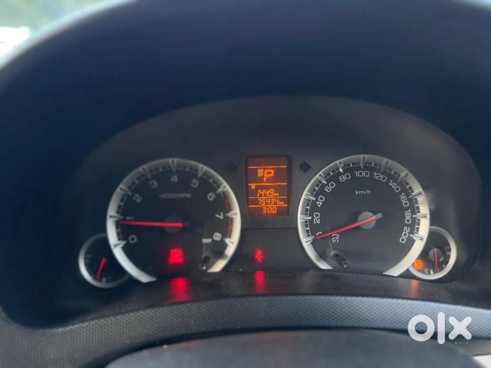 Maruti Suzuki Swift Dzire 1.3 Vxi, 2014, Petrol