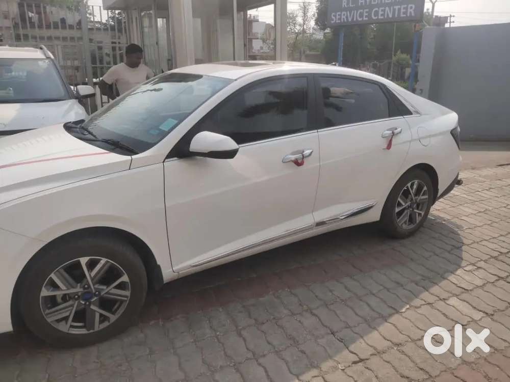 Hyundai Verna Petrol Sx 2024