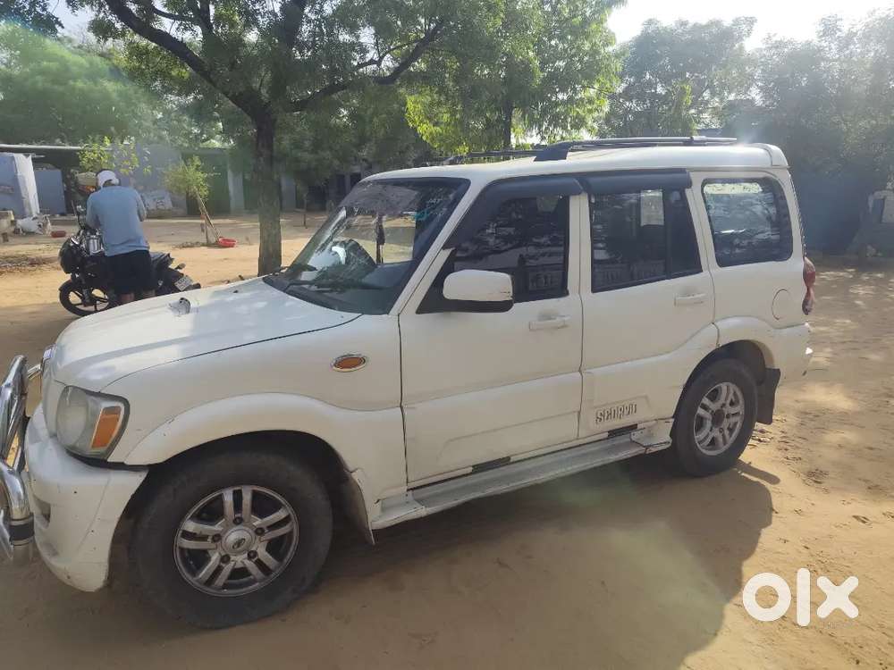 Mahindra Scorpio 2012 Diesel Well Maintained