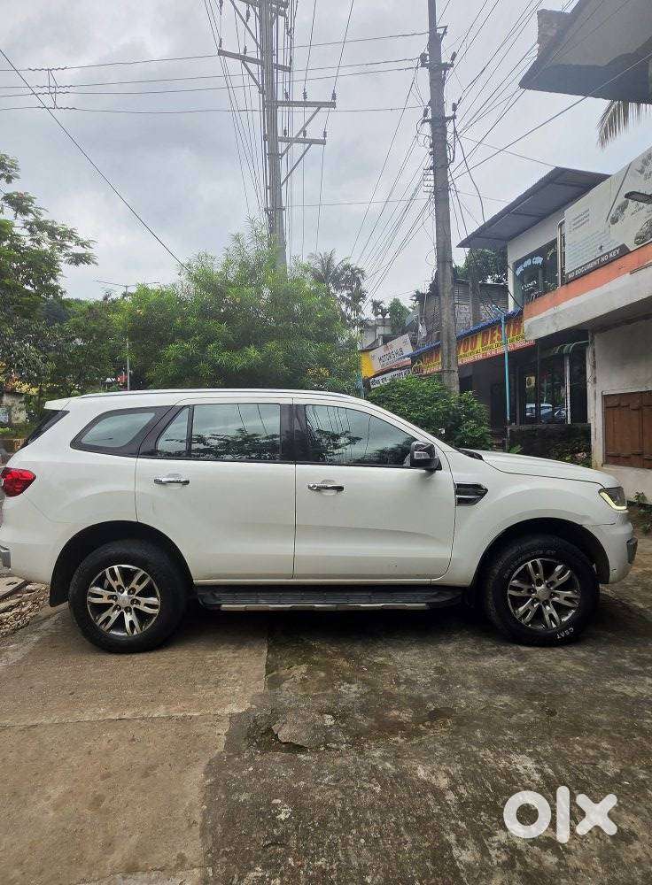 Ford Endeavour 3.2 Titanium Plus 4x4 At, 2017, Diesel