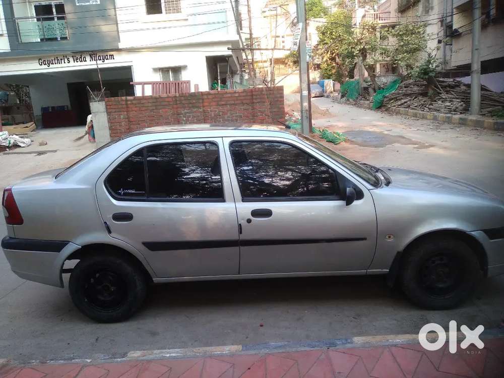Ford Ikon Rocam 2007 Petrol
