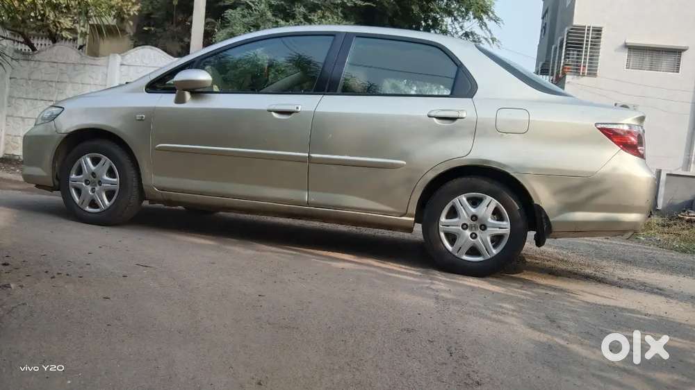 Honda City Zx 2006 Petrol Well Maintained