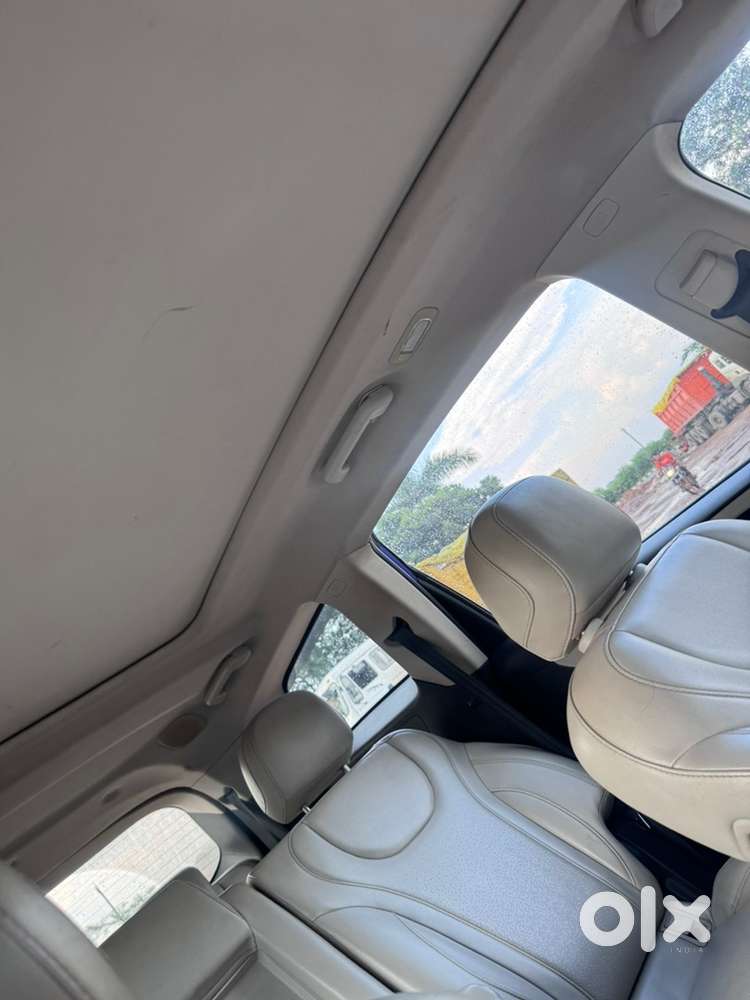 Mahindra Xuv700 Ax7 Luxury Diesel 2022