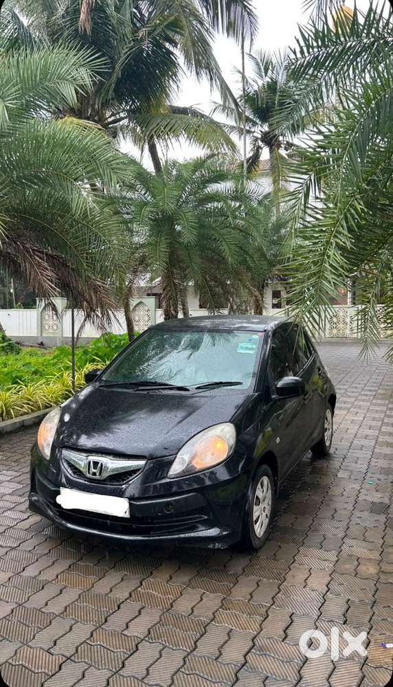 Honda Brio Petrol 2013