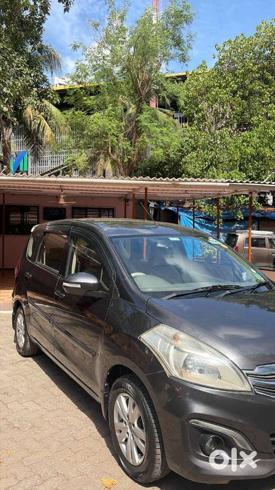 Maruti Suzuki Ertiga Vxi Shvs, 2017, Petrol