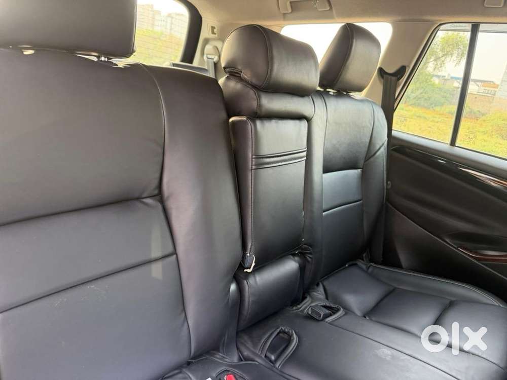 Toyota Innova Crysta 2022 Diesel Well Maintained