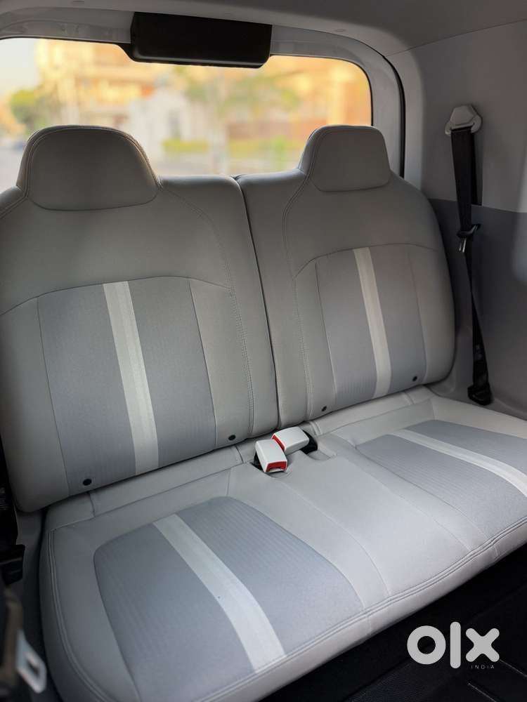 Mg Comet Ev Plush, 2025, Electric