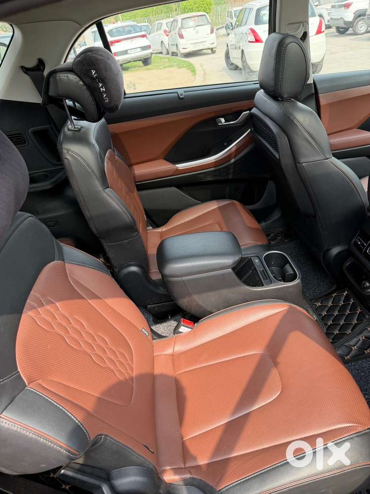 Hyundai Alcazar 2021 Signature (o) Diesel Automatic